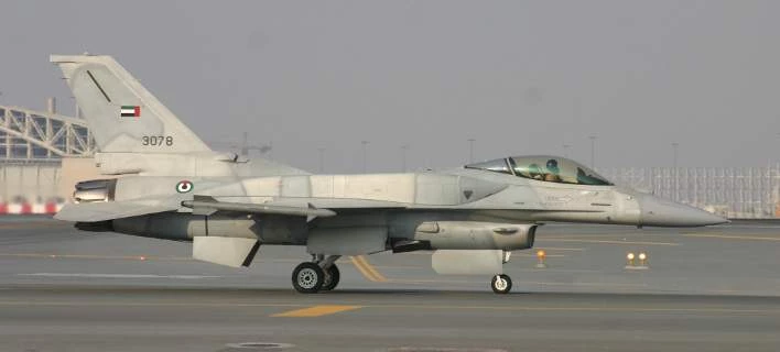 To Κατάρ καταγγέλει παραβίαση του εθνικού εναέριου χώρου από μαχητικό των ΗΑΕ